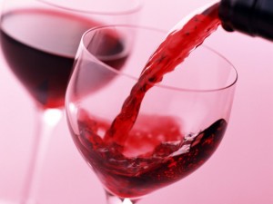 Чаша червено вино помага при зачеване