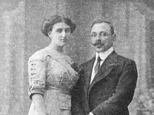 Буров имал две любовници – България и Смарайда