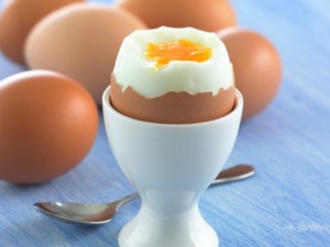 
Учени: Едно яйце на ден намалява риска от инсулт с 12%

