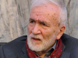 Скръбна вест: Почина големият поет Любомир Левчев