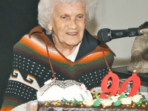 90-годишна поетеса стана емблема на Лом