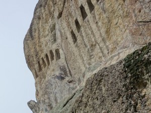 Тракийците изсичали ниши в скалите, за да докажат, че са мъже