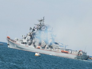 Руски стражеви кораб стреля по турски траулер в Егейско море