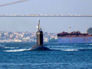 Руската подводница „Ростов на Дон” навлезе в Черно море
 