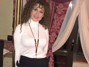 50-годишната Илиана Раева напълни деколтето със силикон
 