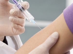 Прокуратурата спря употребата на ваксините "Еувакс" и "Пентаксим"