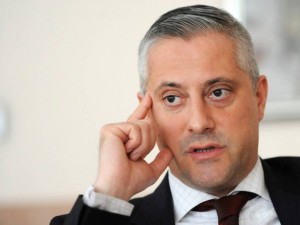 Министър Божидар Лукарски: Десните ги боли, когато се караме