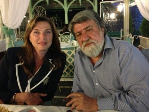 Съпругата на Вежди Рашидов - д-р Снежа Бахарова: Аз съм министърът вкъщи
 
 
