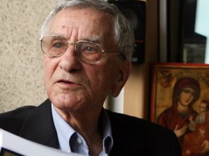 Почина журналистът Петко Бочаров