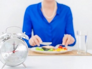 Учени установиха по кое време на деня може да се яде всичко