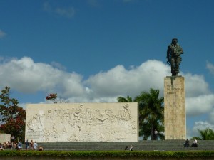 Гробницата на Че Гевара пази само ръцете му