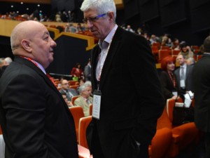 Гергов и Овчаров дърпат конците на БСП конгреса