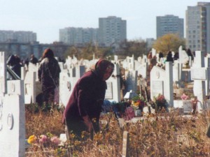 Анархия и рекет на гробищата в Пловдив
 