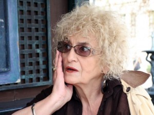 Актрисата Латинка Петрова: На бунт срещу Пеевски! Читателите да защитят вестник „Ретро“