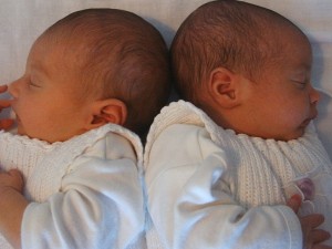 Близнаците живеят по-дълго