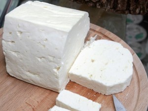 500 лева глоба за производителите на сирене - менте