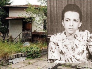 Родният дом на Людмила Живкова тъне в забрава