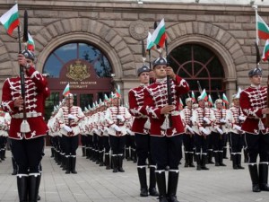 12 юли - Празник на националната гвардейска част