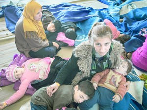 Нашенци осиновяват деца на бежанци