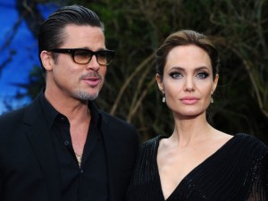 Анджелина Джоли и Брад Пит се развеждат?