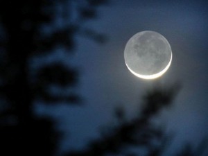 Луната носи уникални промени! Ето как фазите й влияят на различните зодии?