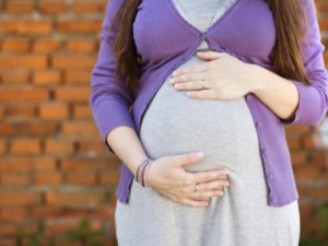 Гонят бременни жени от работа
