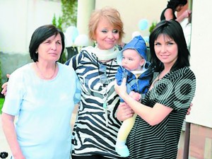 Лекари размотавали умиращата майка на Жени Калканджиева