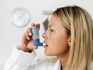 Салами, кренвирши и шунка усилват симптомите на астмата