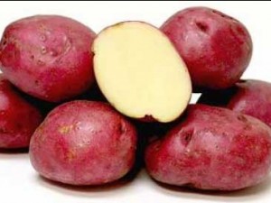 Яжте червени картофи! Няма да повярвате каква лечебна сила имат!
 