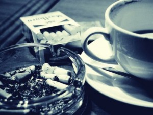 
Защо ни се допива кафе, след като пушим цигари?

