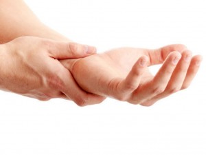 Изтръпването на ръцете е симптом на 10 болести