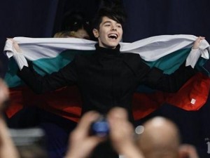 Кристиан Костов пял на "Евровизия" с 39 градуса температура