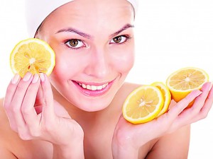 Спрете окосмяването на лицето с лимон
 