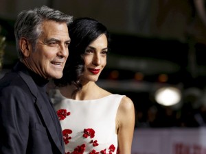 Джордж Клуни дундурка близнаци
 