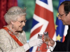 Кралица Елизабет пие алкохол по четири пъти на ден