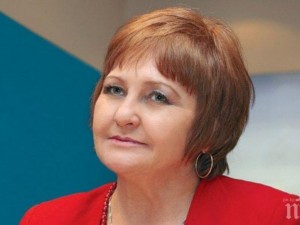 Проф. Донка Байкова разби митовете за пиенето на много вода