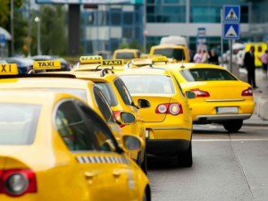 Мошеници таксиджии мамят нагло
 