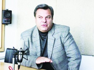 Евгений Бакърджиев, бивш вицепремиер: Ако пак вдигнат мавзолея, ще го срина втори път 
 