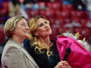 Война Нешка Робева-Илиана Раева