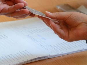 Личните карти с чип от догодина