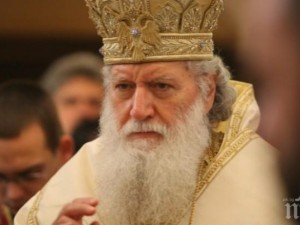 Патриарх Неофит пил кафе в болницата, вече е добре