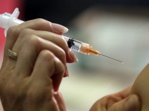 80 се ожалиха от ваксини