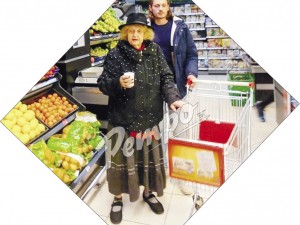 Внукът на Татяна Лолова я гледа след смъртта на мъжа и