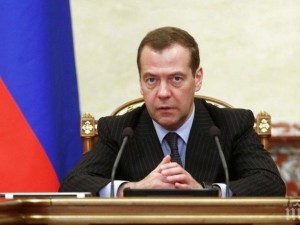 Внимавайте с Медведев, че да не станем най-зъзнещите европейци
 