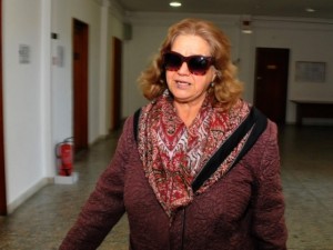 Черната вдовица от Бургас се изправи пред съда