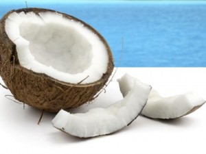 Плосък корем за 2 седмици само с кокосова вода