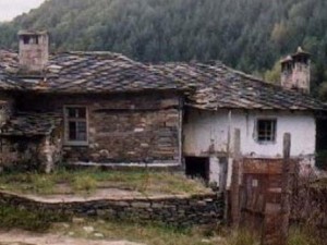 591 села в България останали без население