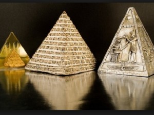 Сложете пирамида вкъщи против болести и лоша енергия
 