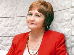 Проф. Донка Байкова: Постите не са рискови за коронавируса, но трябва да се застраховаме
 