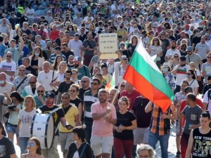 Няма да изляза на протест с Копейкин и Румен Гечев